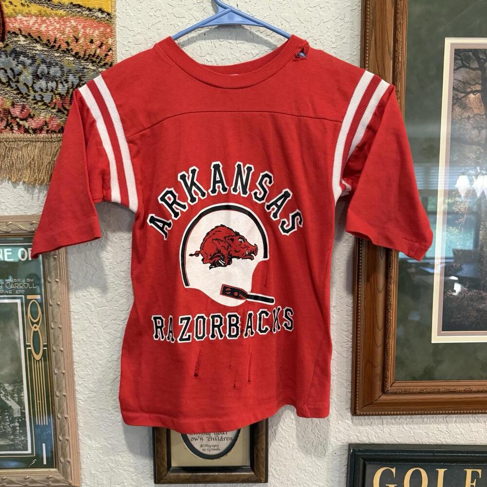 Vintage 70s/80s RARE Kids Red Arkansas Razorbacks Sports Shirt Size Medium 10-12